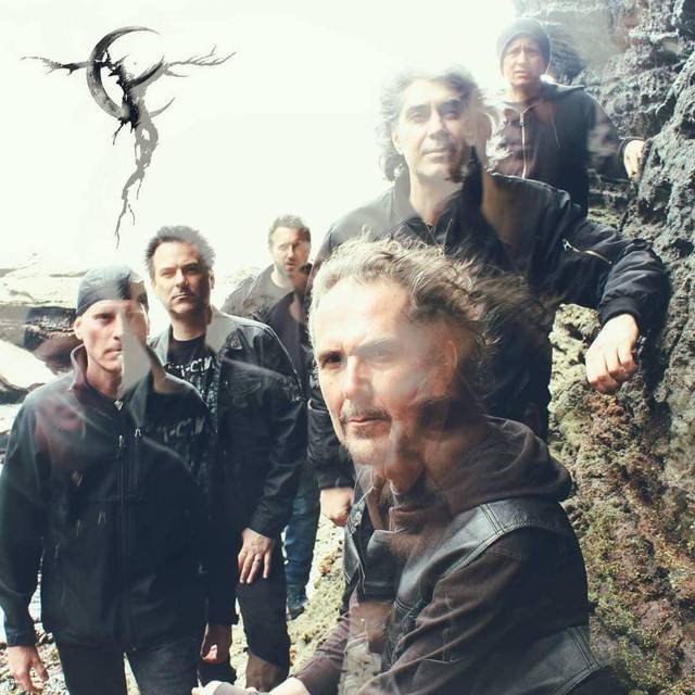 Tau Cross